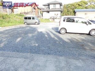 パティオ西山Ｃ棟の物件外観写真